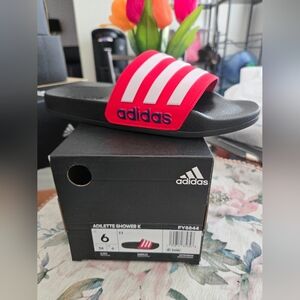 Adilette Shower Sandal